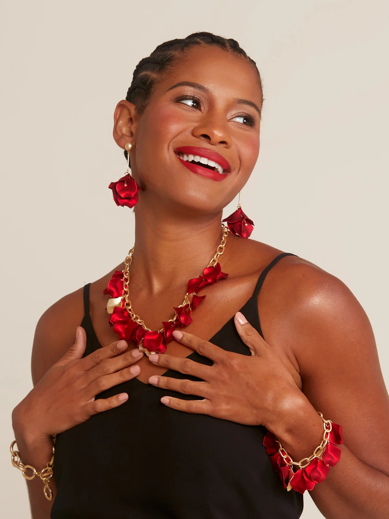 Maria Matte Flower Resin Drop Earrings: Red