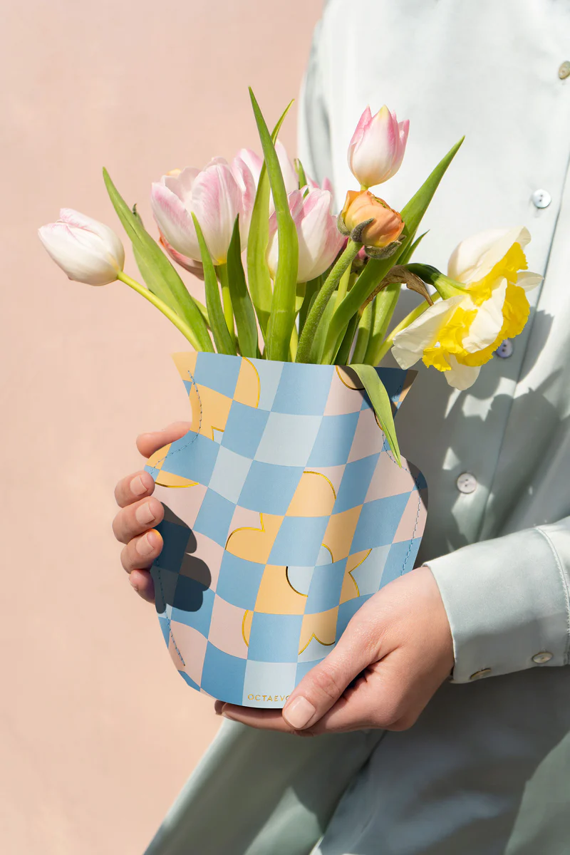Mini Paper Vase: Picnic
