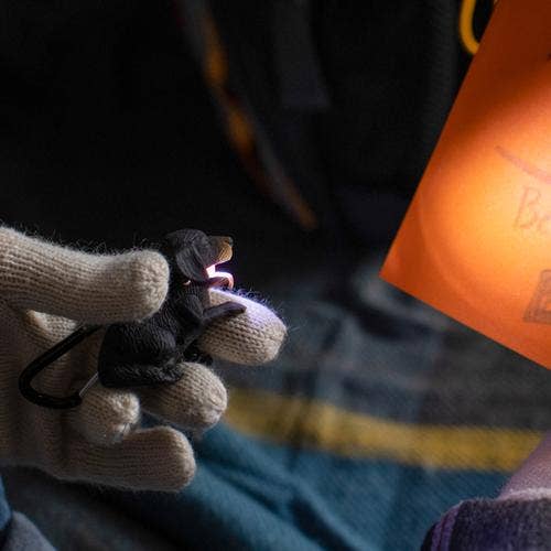 Black Labrador Wildlight Carabiner Flash Light
