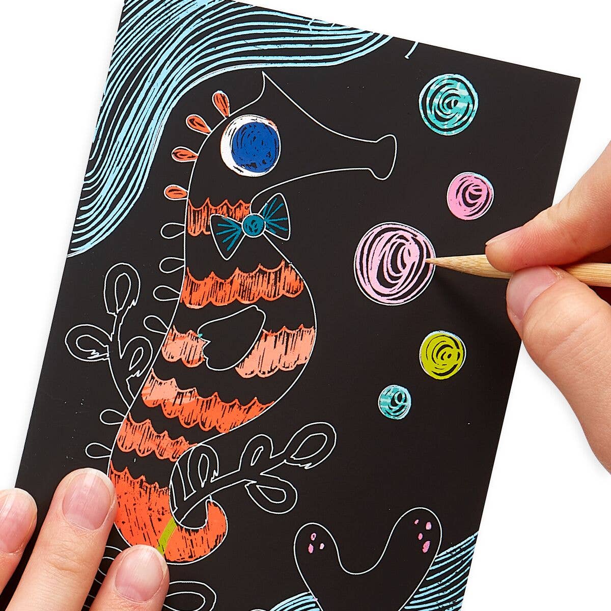 Mini Scratch & Scribble Art Kit: Friendly Fish