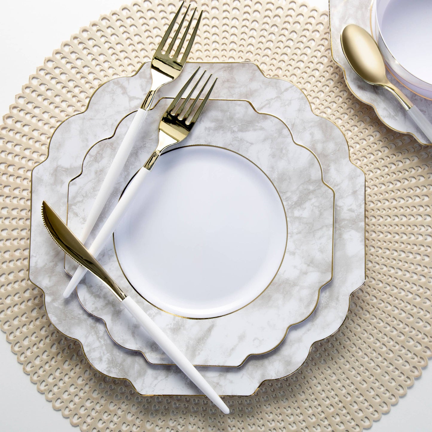 Luxe Party - White • Gold Plastic Cutlery Set | 32 Pieces