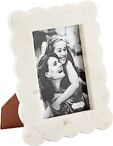 Scalloped Marble Picture Frame: 4x6