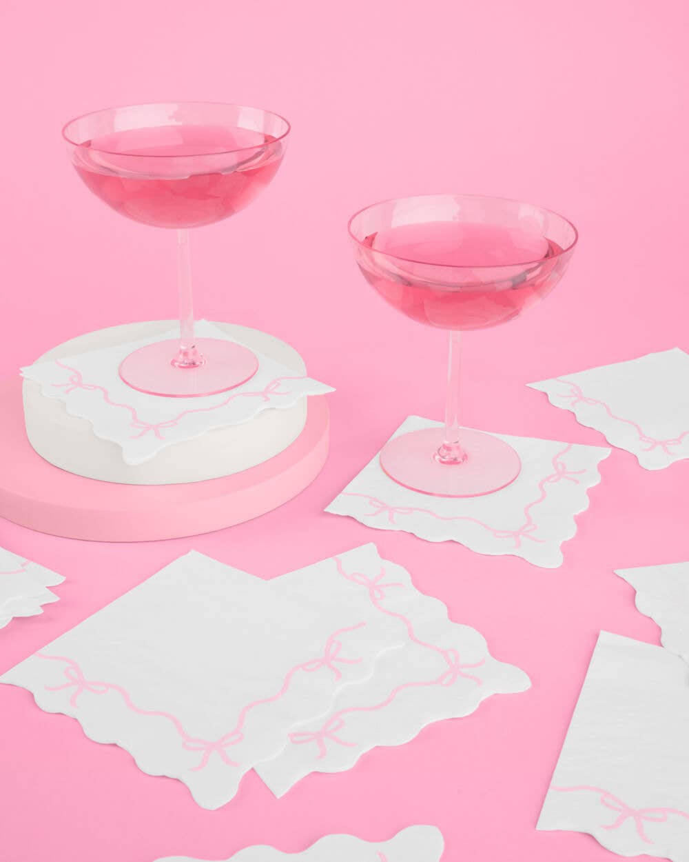 Pink Bow Scalloped Napkins