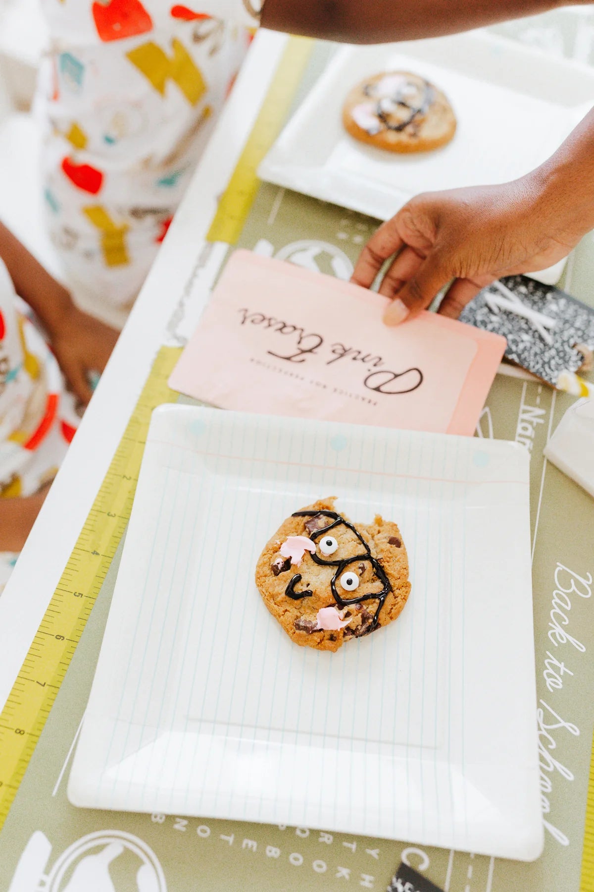 Paper Plates: Back to School Notebook Paper