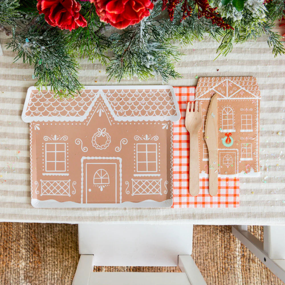 Baking Spirits Bright Gingerbread House Guest Napkins