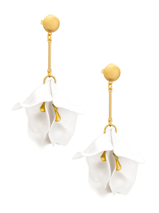 Maria Matte Flower Resin Drop Earrings: White