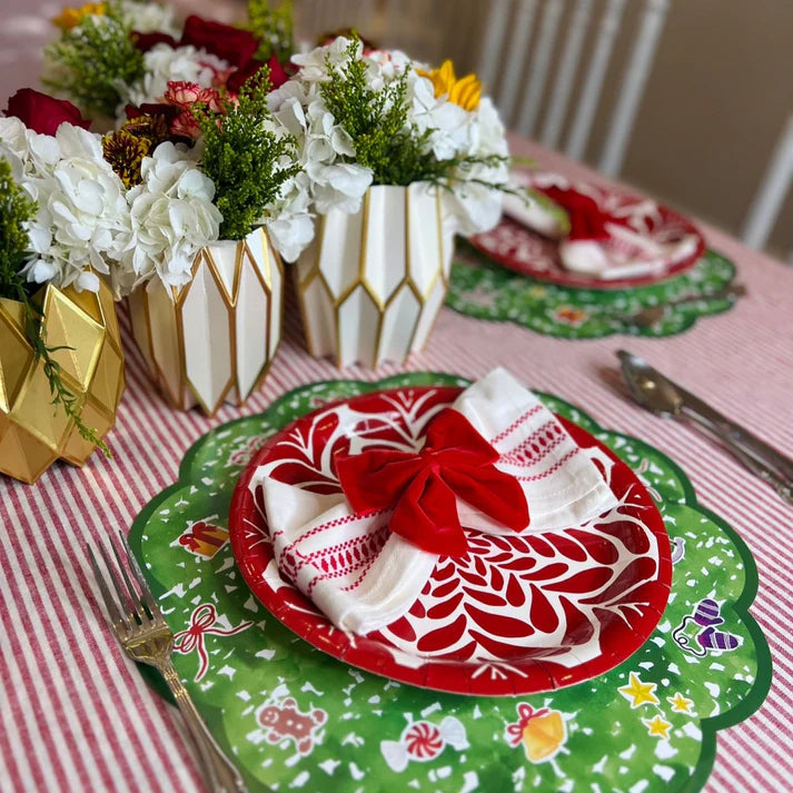 Red and White Paper Plates (Two Sizes Available)