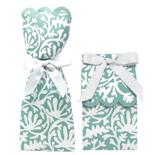 Sage Wine + Gift Bag Kit