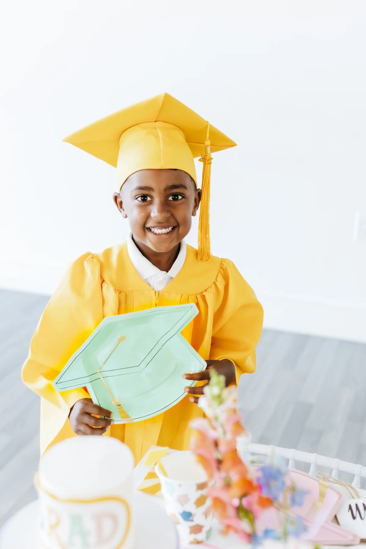 Pink & Seafoam Grad Cap Shaped Plate Set