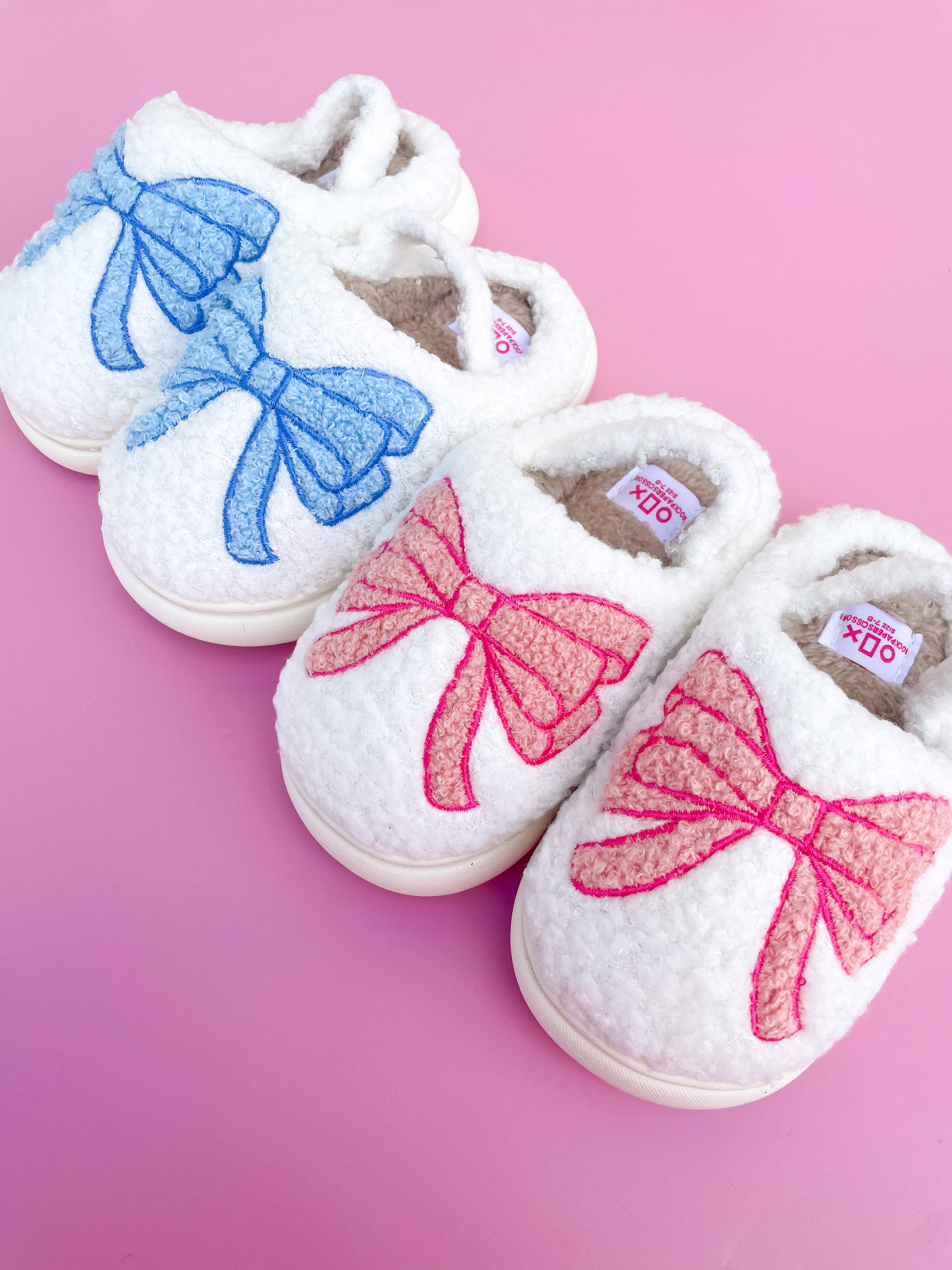 Baby girl shops slippers