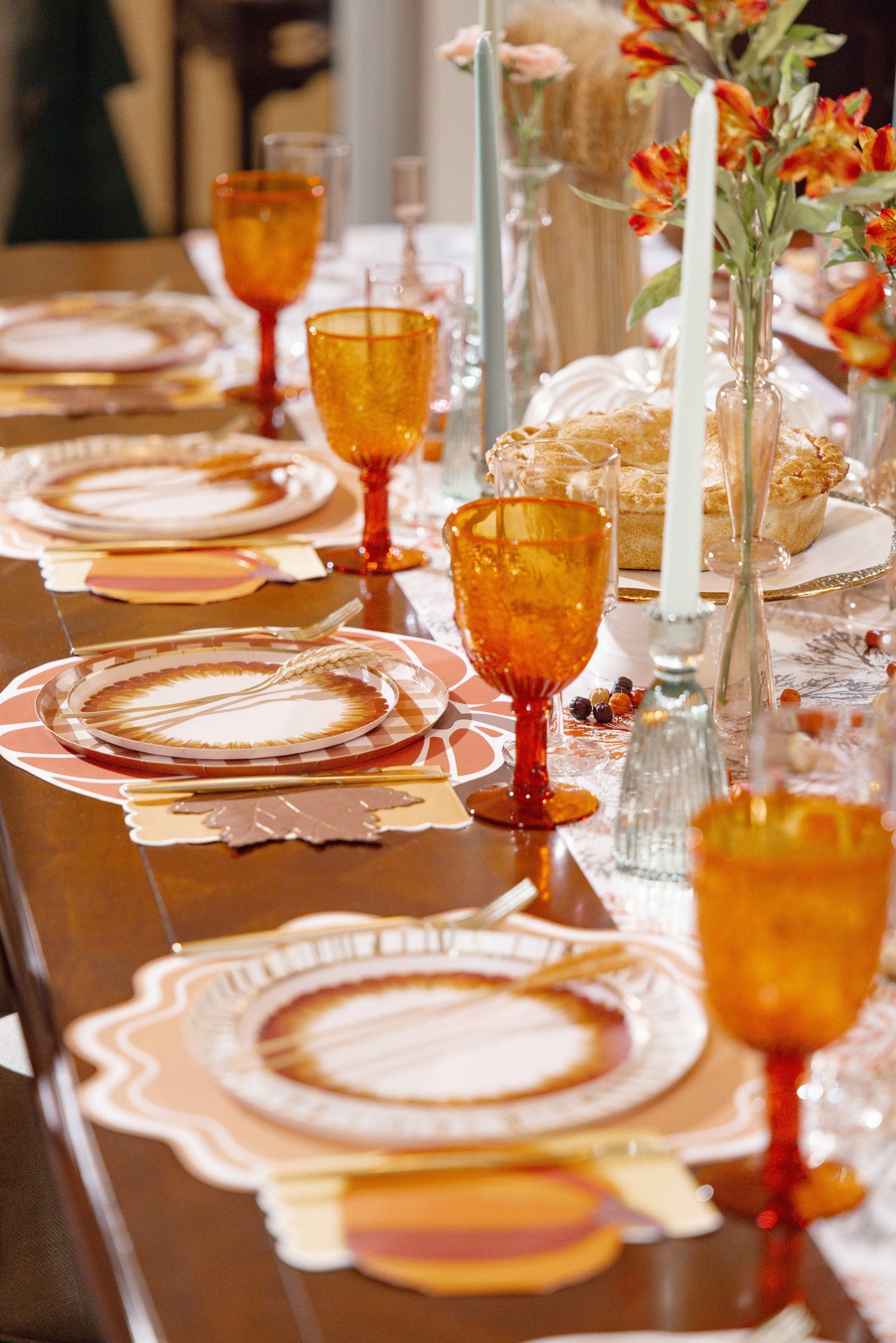 Gatherings by Curated Paperie - Die Cut Autumn Leaf Shaped Beverage Napkin
