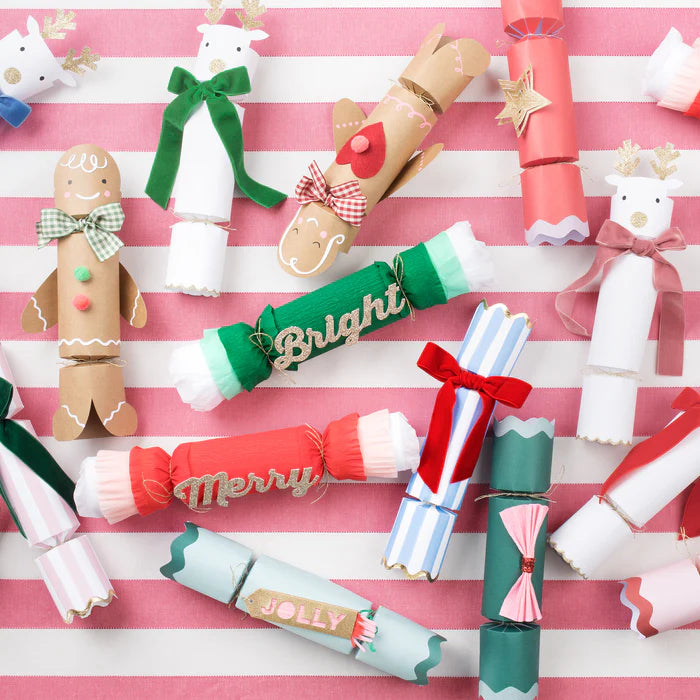 Merry & Bright Christmas Crepe Crackers