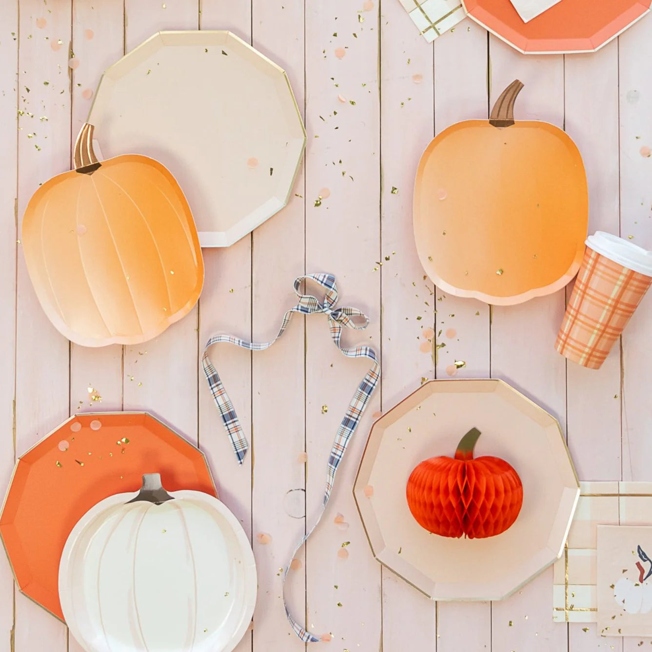 Sweet Peach Premium Dinner Plates