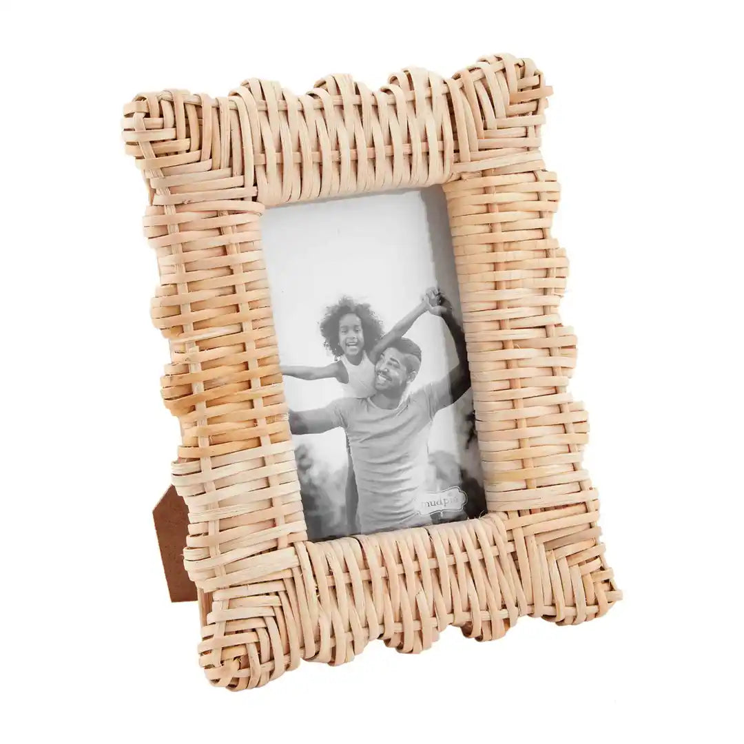 Woven Picture Frame: 4x6