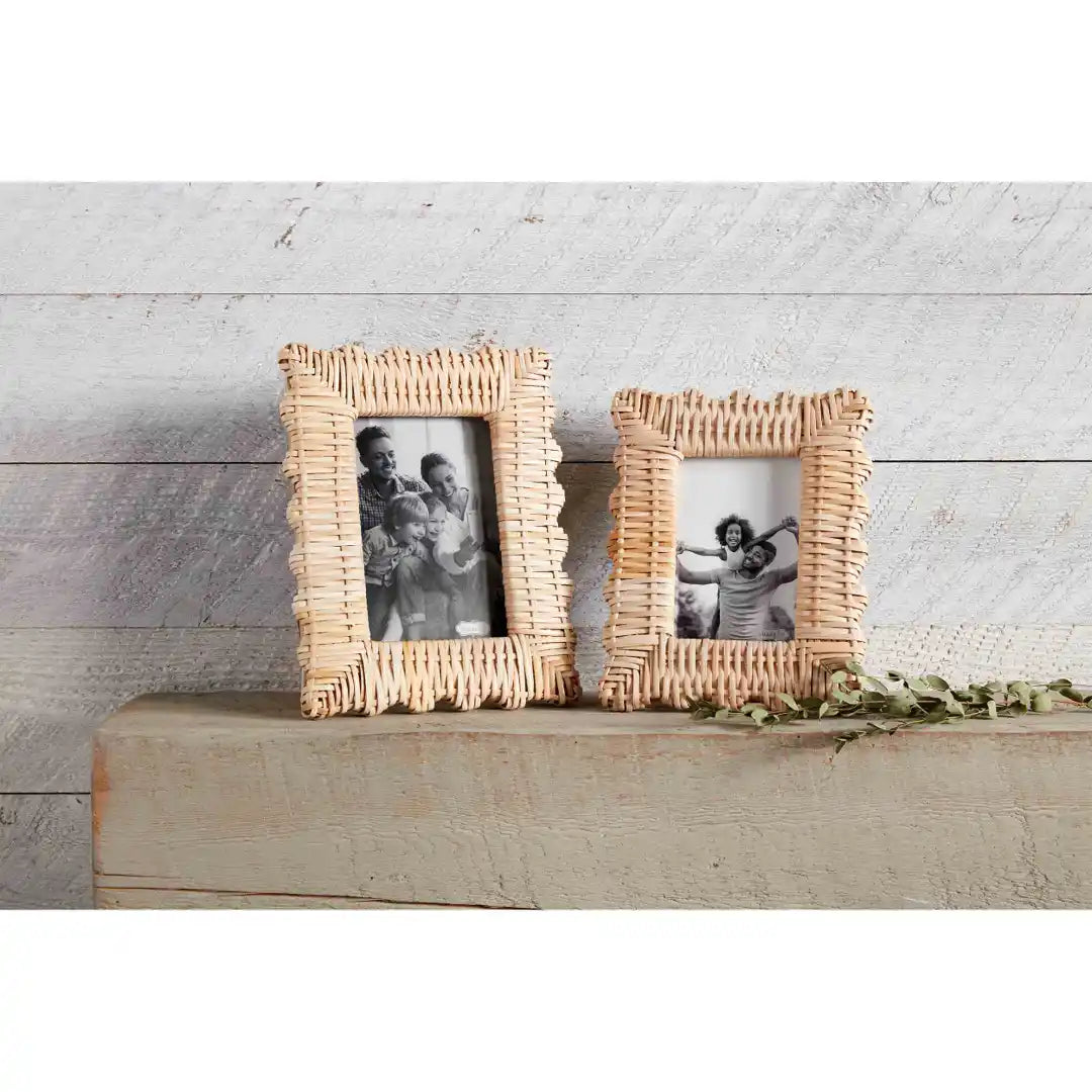 Woven Picture Frame: 4x6