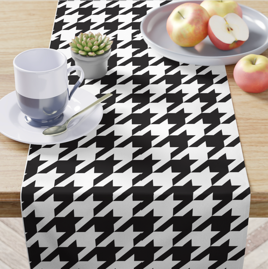 Houndstooth Paper Table Runner