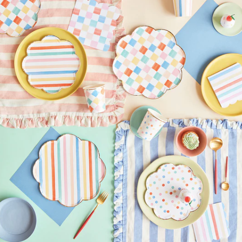 Dinner Plates: Colorful Pattern