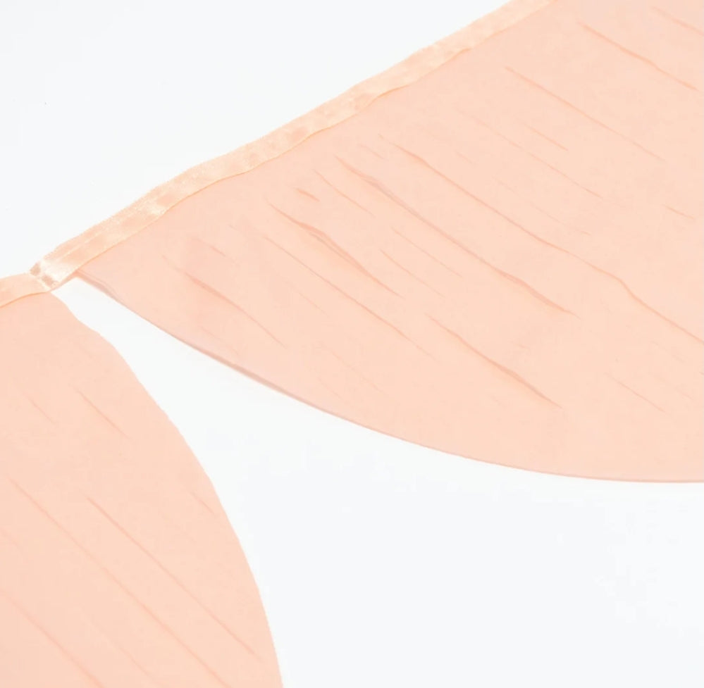 Tissue Paper Scallop Garlands: Peach