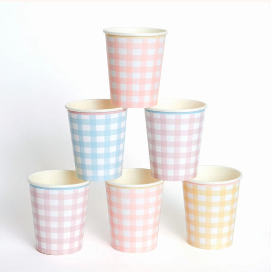 Party Cups: Gingham